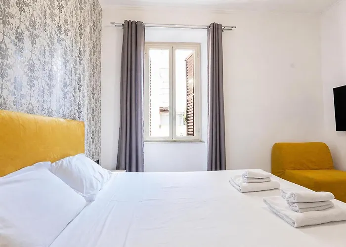 Appartamento Elegantis Campo Marzio With Terrace - Elegance Near Spanish Steps Trevi And Pantheon